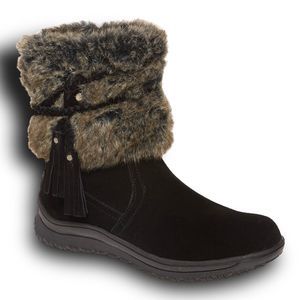 Minnetonka Black and Brown Winter Boots